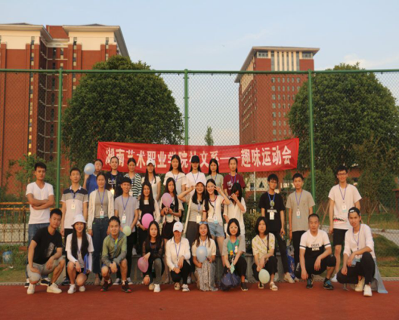 http://www.arthn.com/__local/A/A4/D0/471A29DAA08AB236EDA928E8DA9_AC042C2F_DB1AF.png